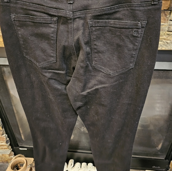 Jessica Simpson Size 10/30 Kiss Me Skinny Black Jeans - Picture 4 of 5